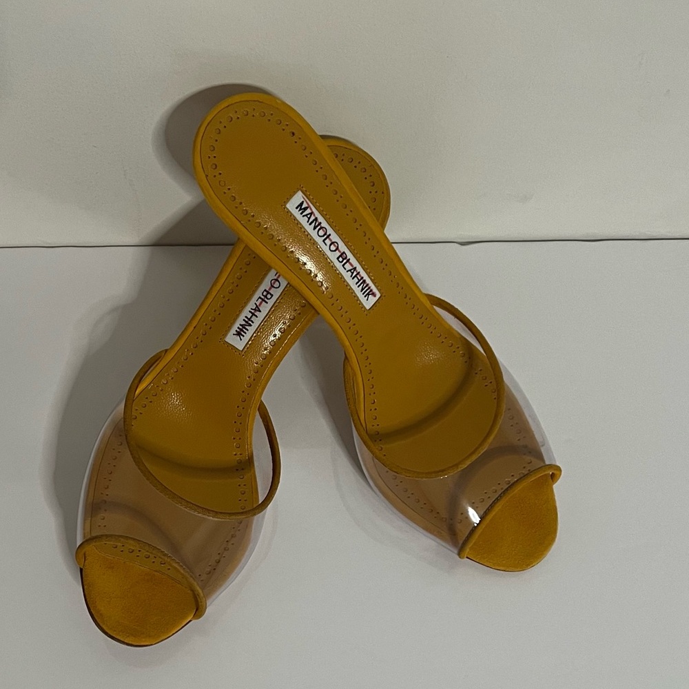 Manolo Blahnik Mustard Yellow Women's Mules - Picture 7 of 9